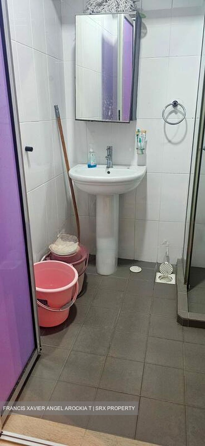 Blk 376B Hougang Dewcourt (Hougang), HDB 4 Rooms #483706801
